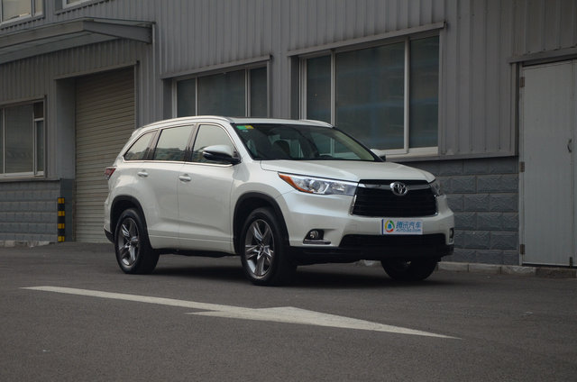 ﺺ 2015 2.0T AT(7)