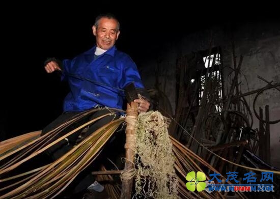身怀绝技的民间匠人：从《百鸟朝凤》看民间手艺
