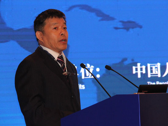 清华大学国情研究院院长胡鞍钢