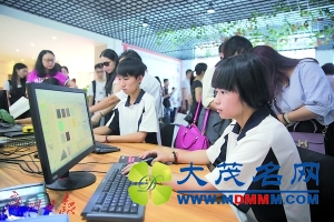 学生在校内就能实习