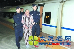 3牛贩子早晨被劫杀 民警凭籍贯千里追凶21年（图）