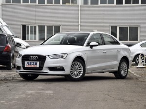 һ-ڰµ µA3 2016 Limousine 35 TFSI Ӣ