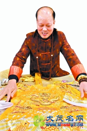 “隆诗”大婚潮绣抢戏 潮绣大师详解龙凤褂（图）