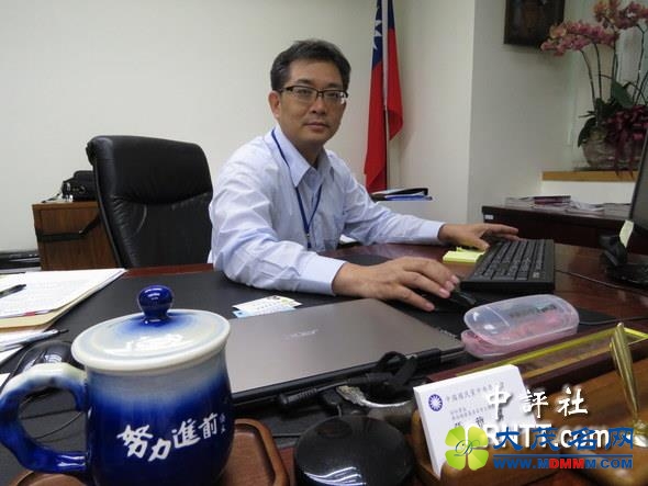 国民党副秘书长：国民党不需要认贼作父的人(图)
