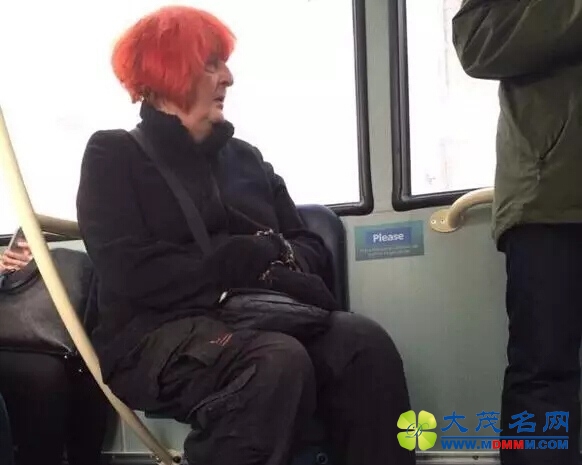 高级黑:马刺核心一点秒杀詹皇科比 乐福被晃倒