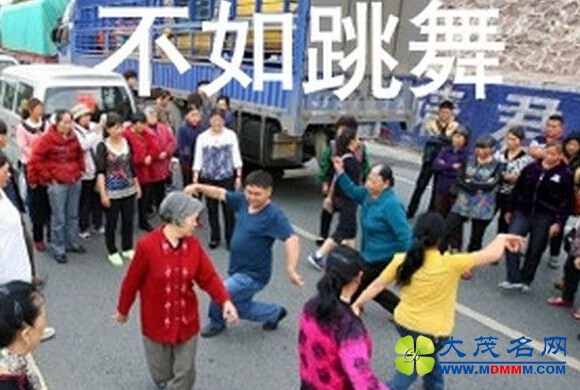 高级黑:马刺核心一点秒杀詹皇科比 乐福被晃倒