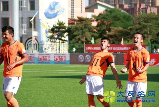 校园组总决赛新疆农业大学球队 西北的狼虎之师