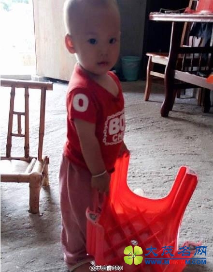 广东阳春1岁女婴失踪 屁股两侧和左肩有黑色胎记