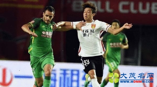 高级黑:利拉德演唱会欢迎你 车撞墙你知道拐了