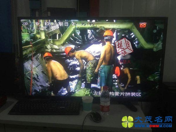 武汉地铁6号线在建坑道突现涌水涌沙