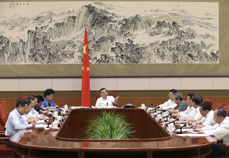 国务院史无前例阵容讨论一件事 李克强质问省长(图)
