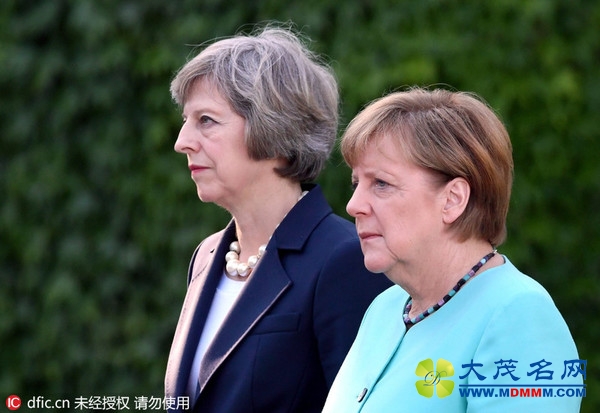 特雷莎会晤默克尔 德媒：两位“铁娘子”影响欧洲未来