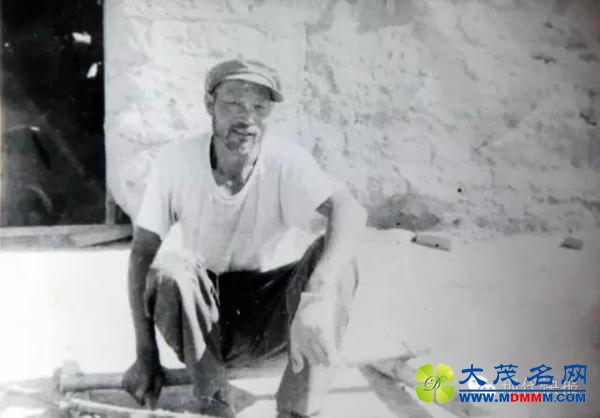 173号界碑，52载守边人！无人区：我陪老魏叔一起牧羊巡边