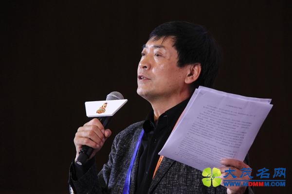 曹文轩：对现在的青年写作者而言，记忆力比想象力重要