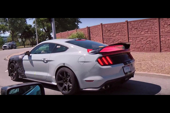 Shelby GT500 5.2V8