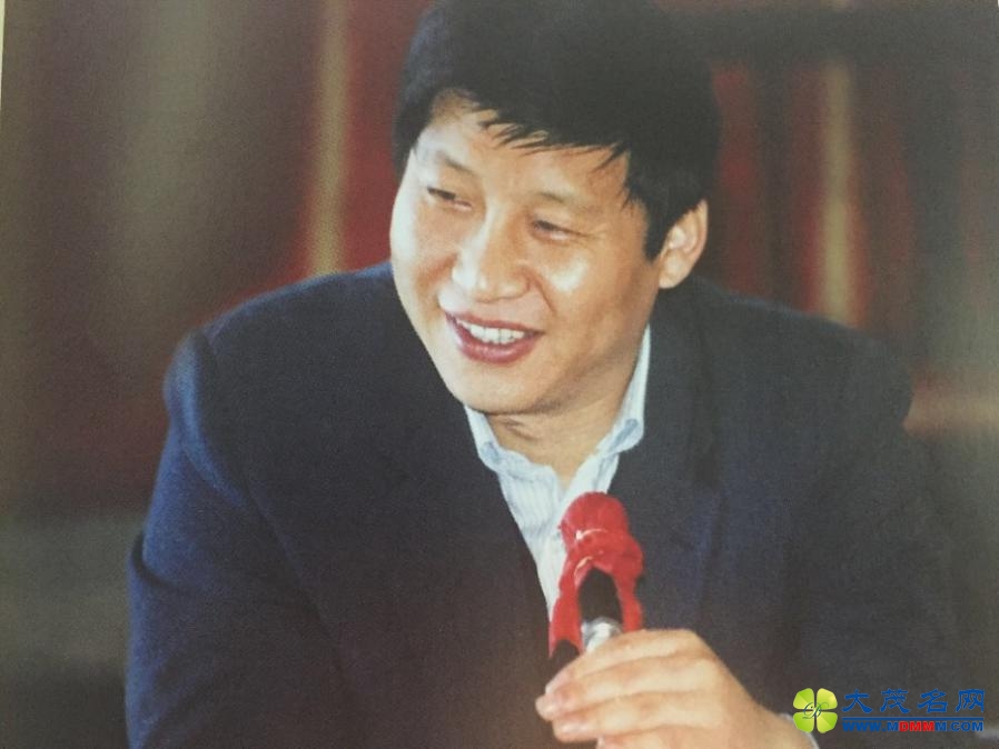 1988年至1990年，习近平同志任中共宁德地委书记。（图片来自《摆脱贫困》）