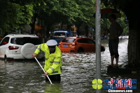广西接连发文整治“城里看海” 纳入政绩考核