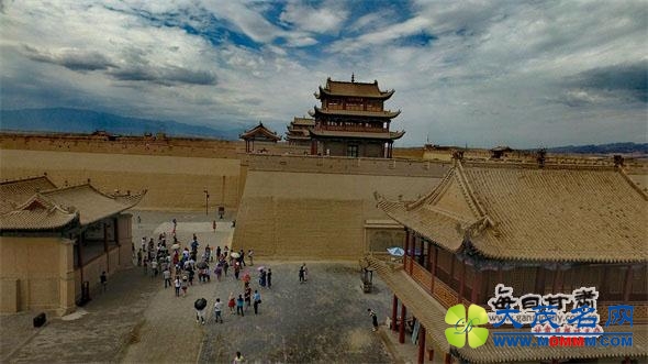 文博会宣传周:全国网媒记者感怀“天下第一雄关”