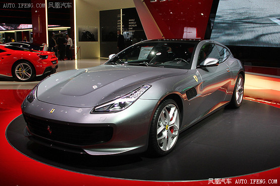 2016賵չGTC4Lusso T