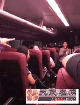 “中国游客叫板韩国黑导游”引热议 导游道歉