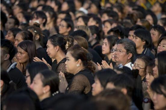 泰国国王去世全国禁酒30天 旅泰游客们请注意了