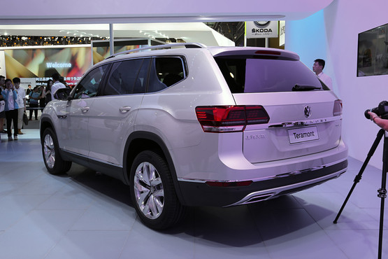 Teramont λдSUV