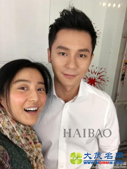 “李雪莲”合影大黑牛