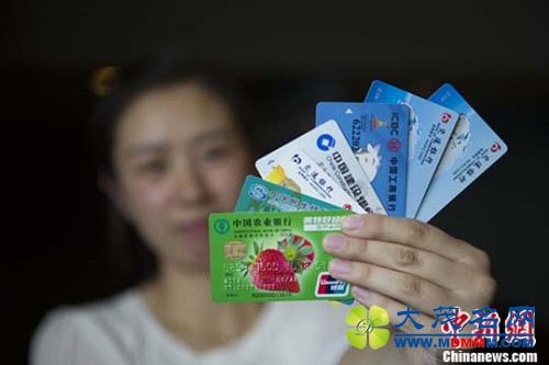 电话能撤回ATM转账？今起实施的银行新规多问题待解