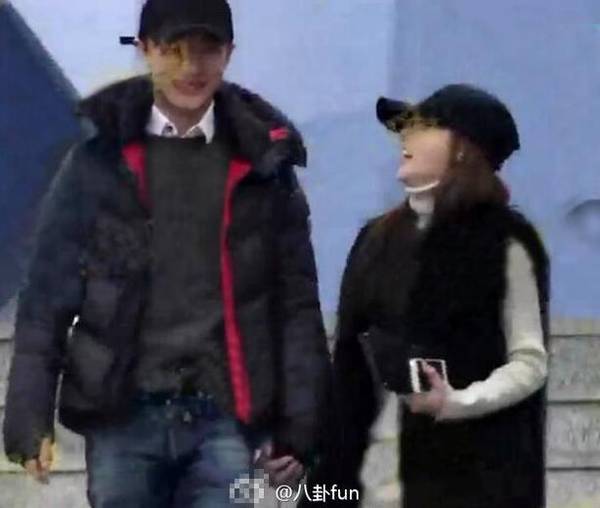 《芈月传》中的他，被曝找了个韩国女友(图)