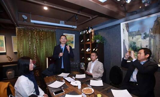 清华北大校友开博纳酒会 为创业者聚团助力