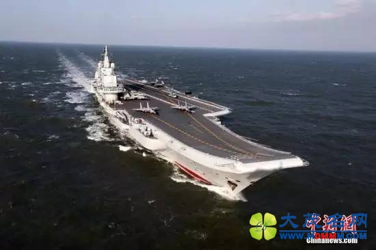辽宁舰航母编队这趟南下之旅，为啥总司令坐镇？