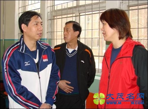 执教女排联赛冠军数远超郎平，却因训练方法落后被炮轰