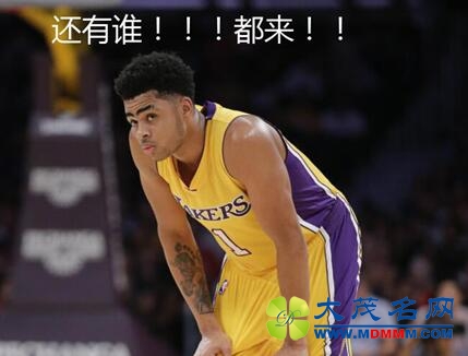 高级黑：湖人获胜赢得锦旗 快船躺升第四心里美