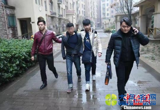 少年杀人潜逃19年 被抓时已是千万富商