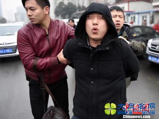 少年杀人潜逃19年 被抓时已是千万富商
