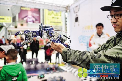 深圳华强北封街四年重新开放　变身“创客天堂”（图）