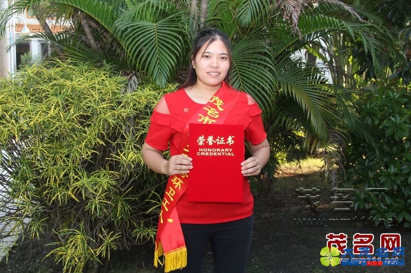 8fa98ada60e6c7c61afa1f56288fc65d.jpg