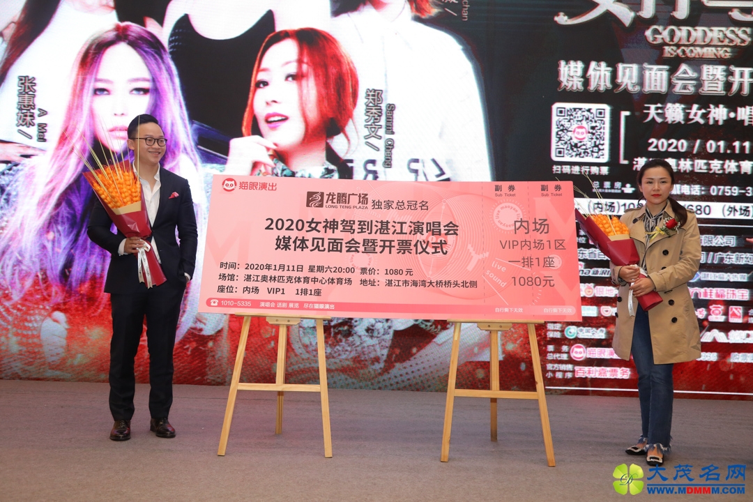 XXS_8366.jpg