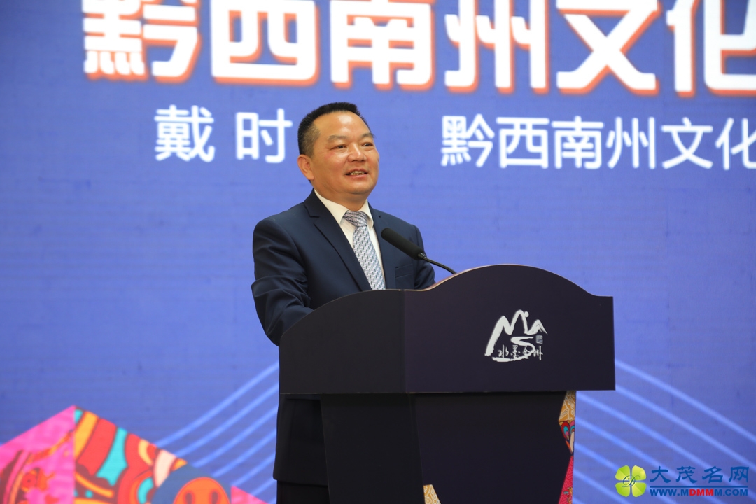 XXS_8441.jpg