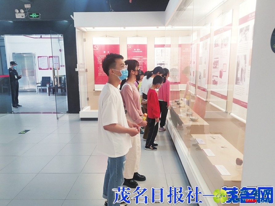56ca4217280a298ead40fc4f7c509e38.jpg